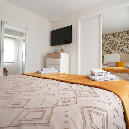 Precioso Apartamento En El Centro De Sanxenxo Dış mekan fotoğraf